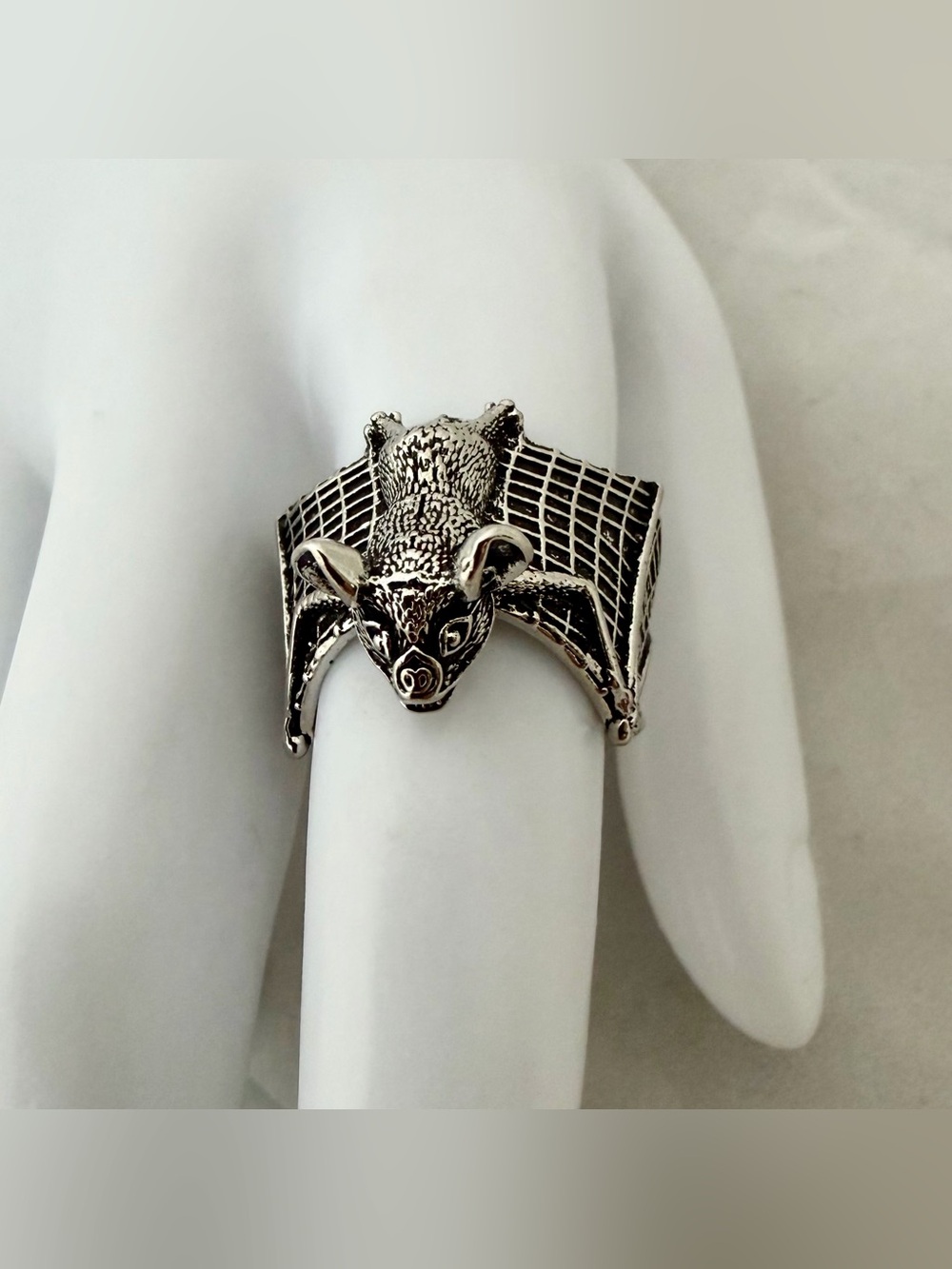 Gothic Vintage Style Vampire Bat Wrap Statement Cocktail Ring